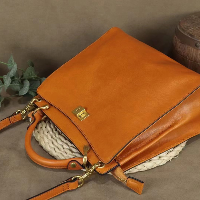 Women's Shoulder Bag Made Of Grain Leather With Long Leather Shoulder